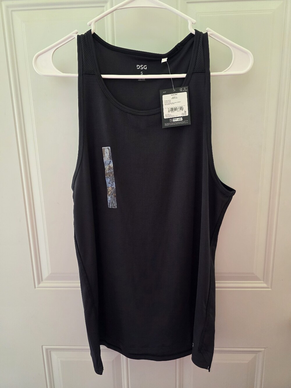 DSG Black Ribbed Athletic Tank Top Size Small-New With Tags
